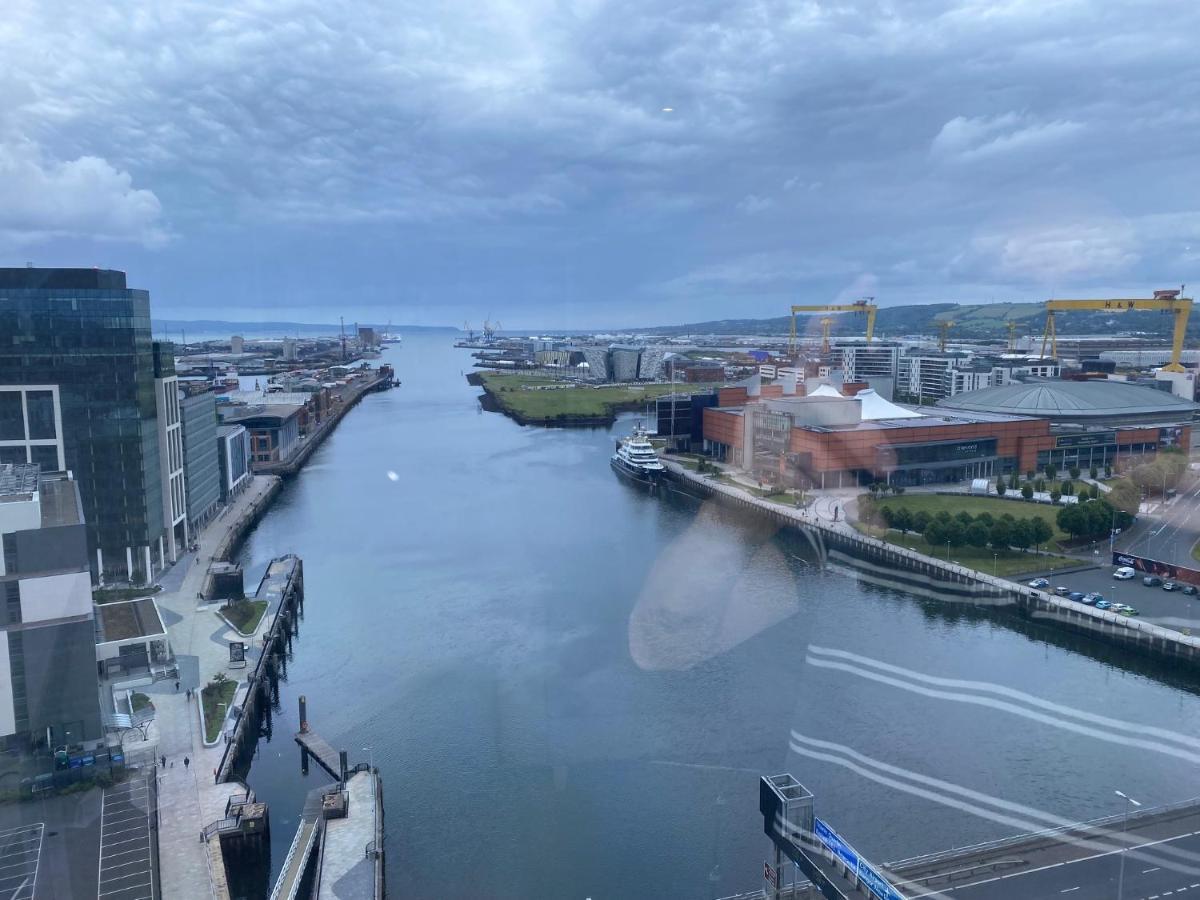 Titanic And Sea View Belfast 2 Bedroom Apartment City Centre Bagian luar foto